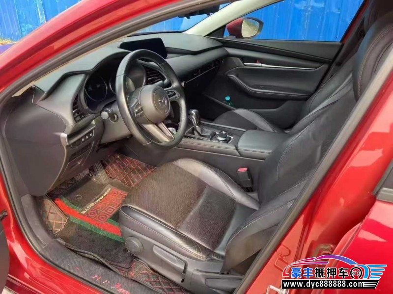 20年马自达昂克赛拉轿车抵押车出售