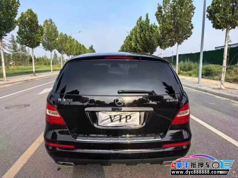 17年奔驰R轿车抵押车出售