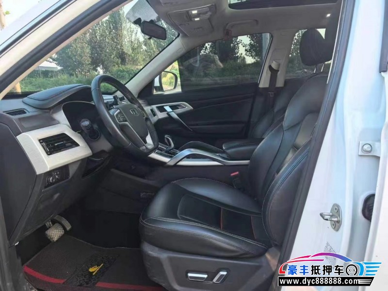 20年吉利博越轿车抵押车出售