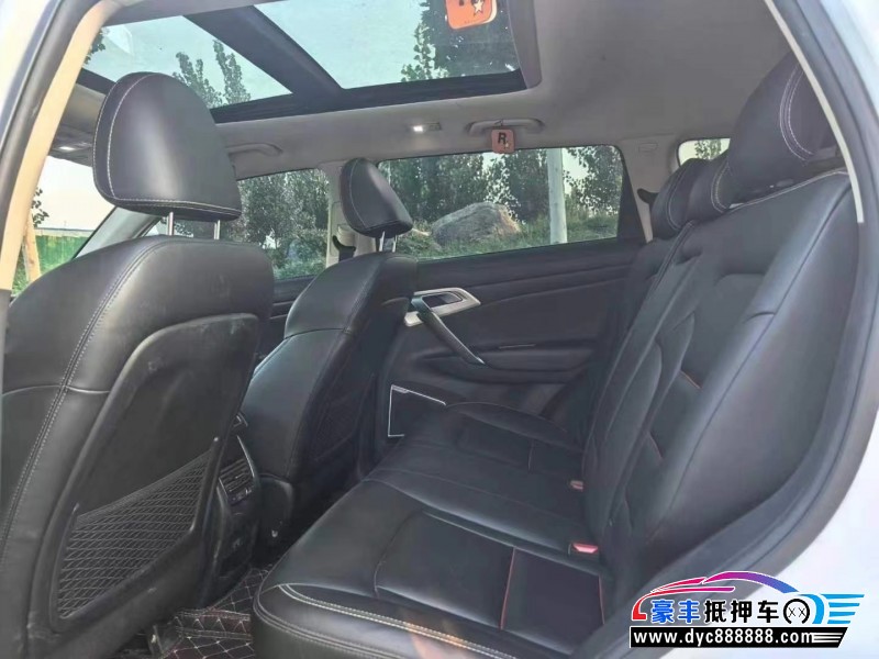 20年吉利博越轿车抵押车出售