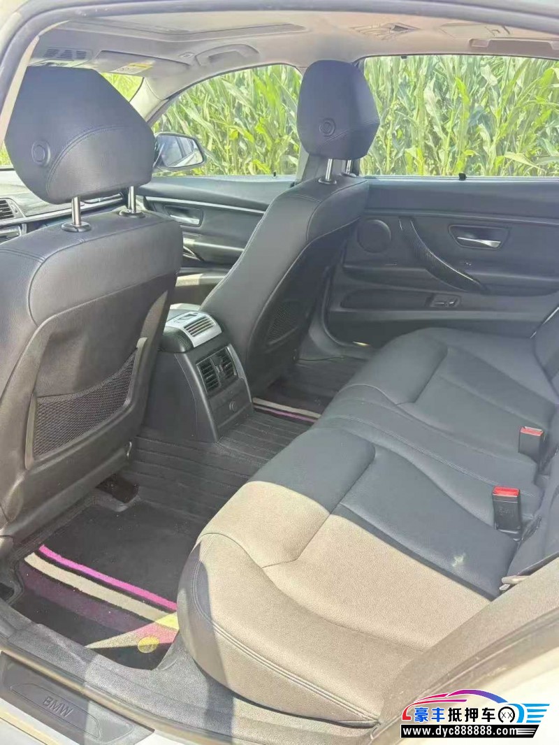 17年宝马3系轿车抵押车出售