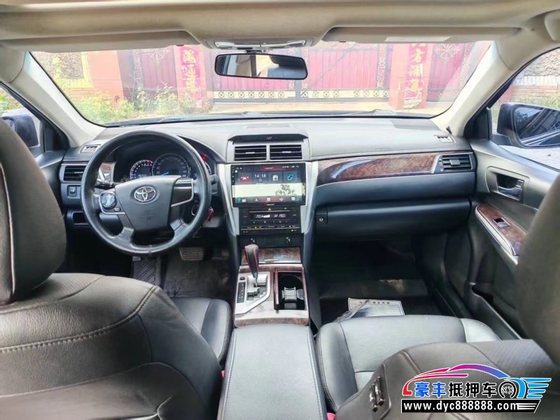 16年丰田凯美瑞轿车抵押车出售