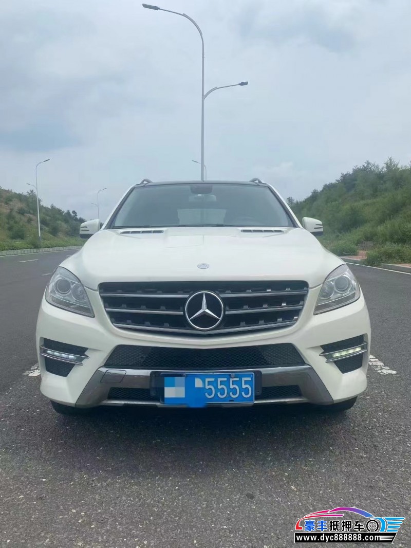 12年奔驰ML轿车抵押车出售