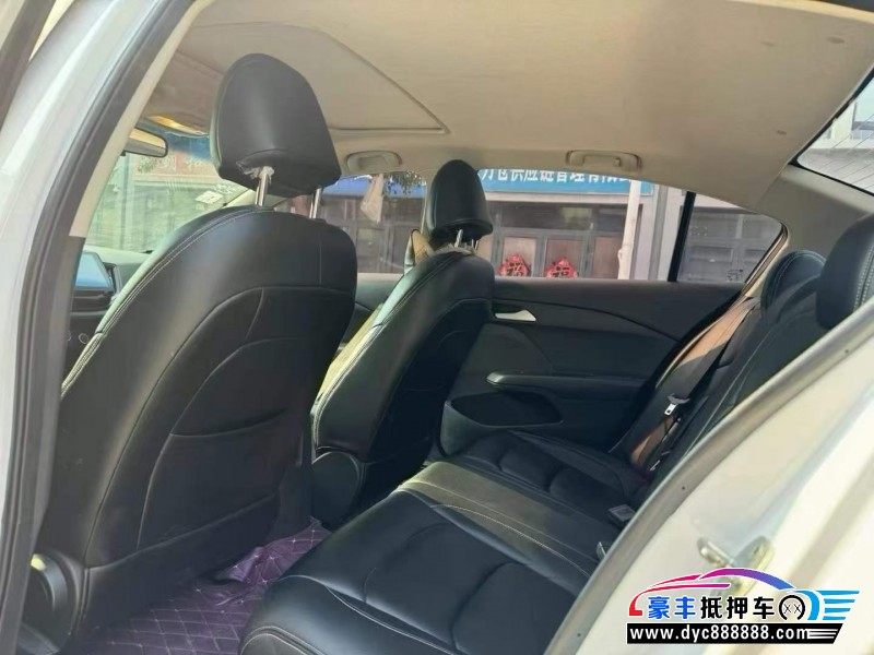 19年雪佛兰科沃兹轿车抵押车出售