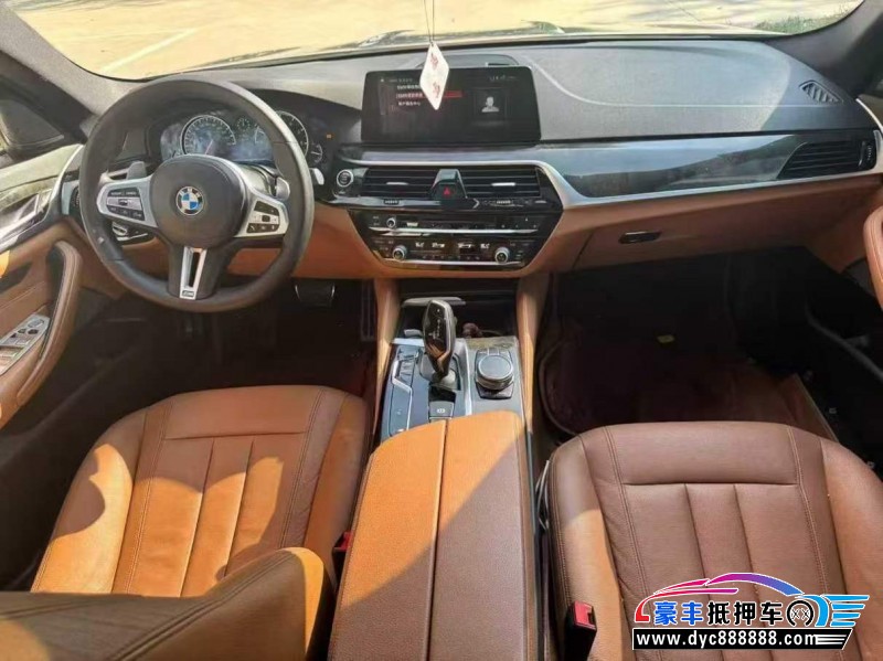 18年宝马5系轿车抵押车出售