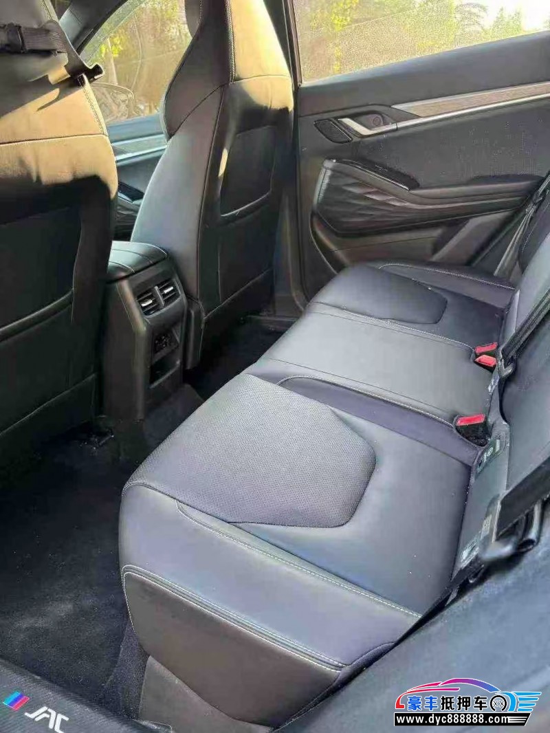 24年江淮QX轿车抵押车出售