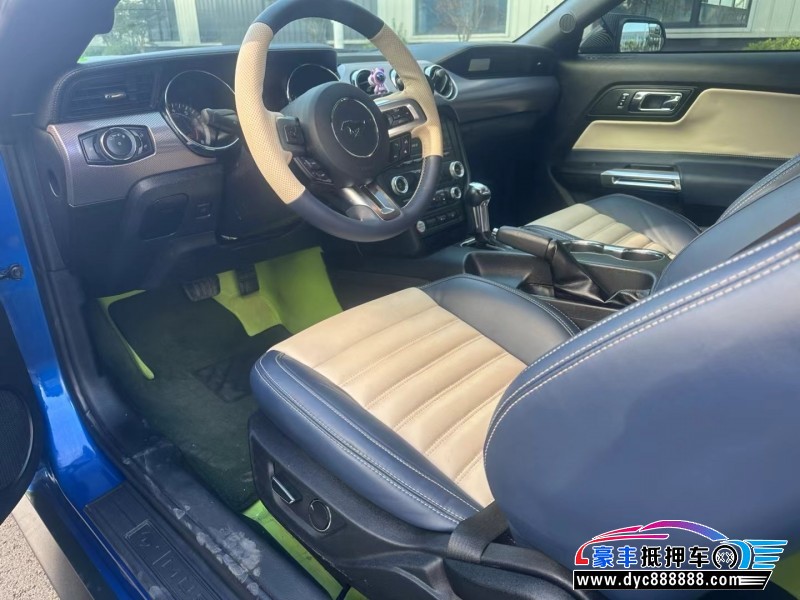 17年福特野马轿车抵押车出售