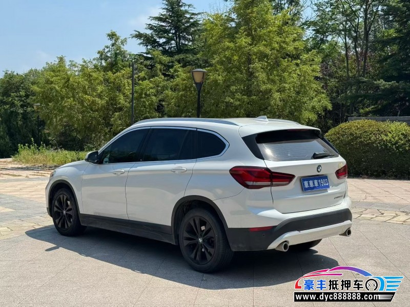 21年宝马X1轿车抵押车出售