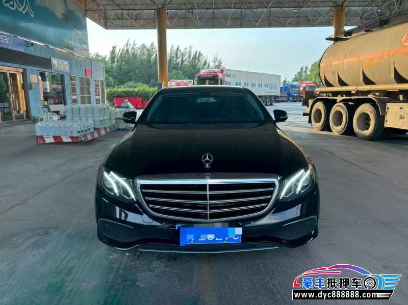 20年奔驰E轿车抵押车出售