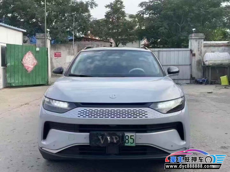 23年零跑C11轿车抵押车出售