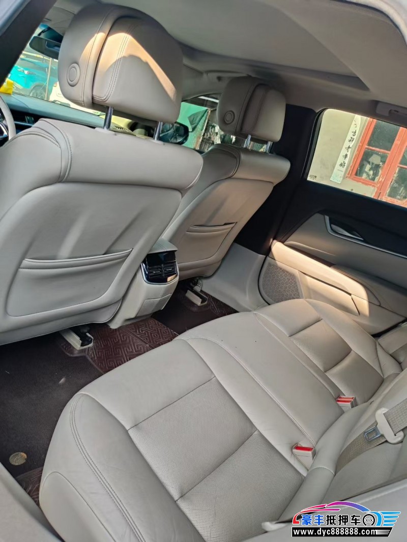 14年凯迪拉克XTS轿车抵押车出售