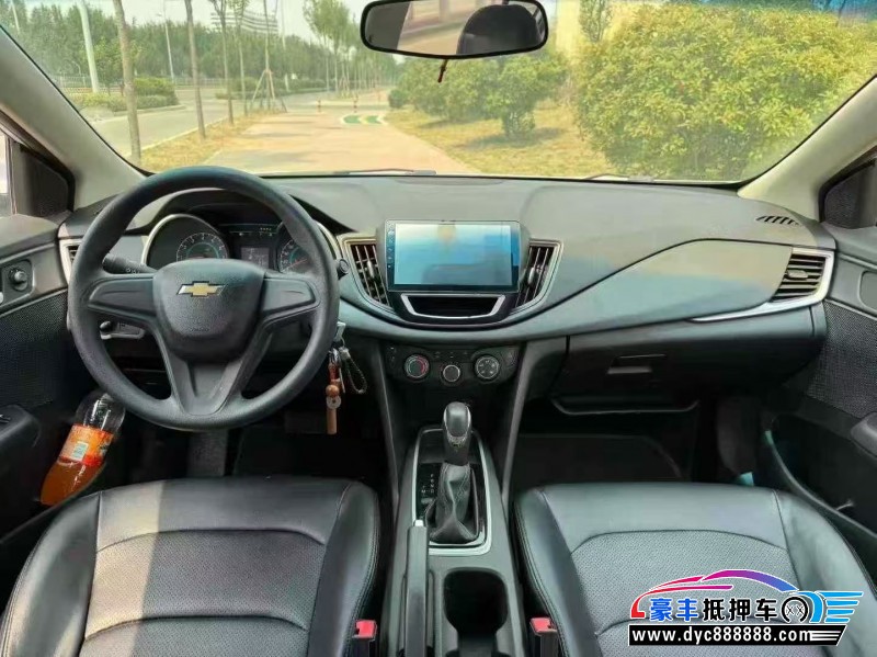 18年雪佛兰科沃兹轿车抵押车出售