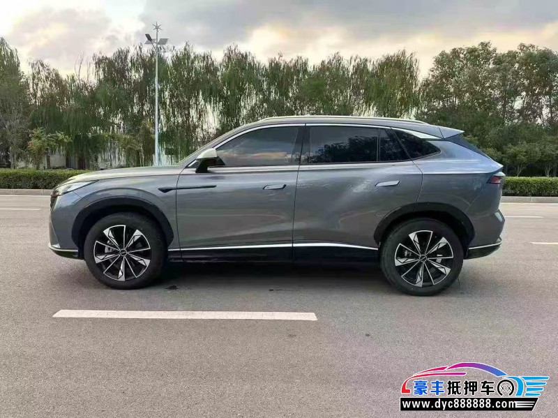 24年荣威RX5轿车抵押车出售