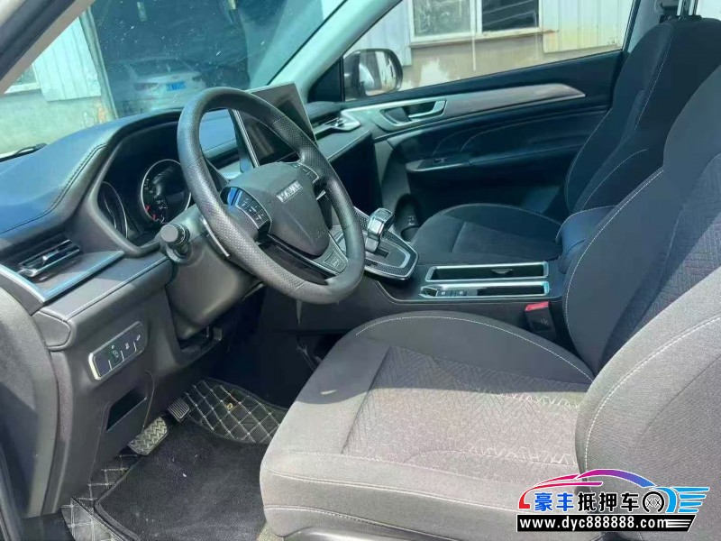 25年长城M6轿车抵押车出售