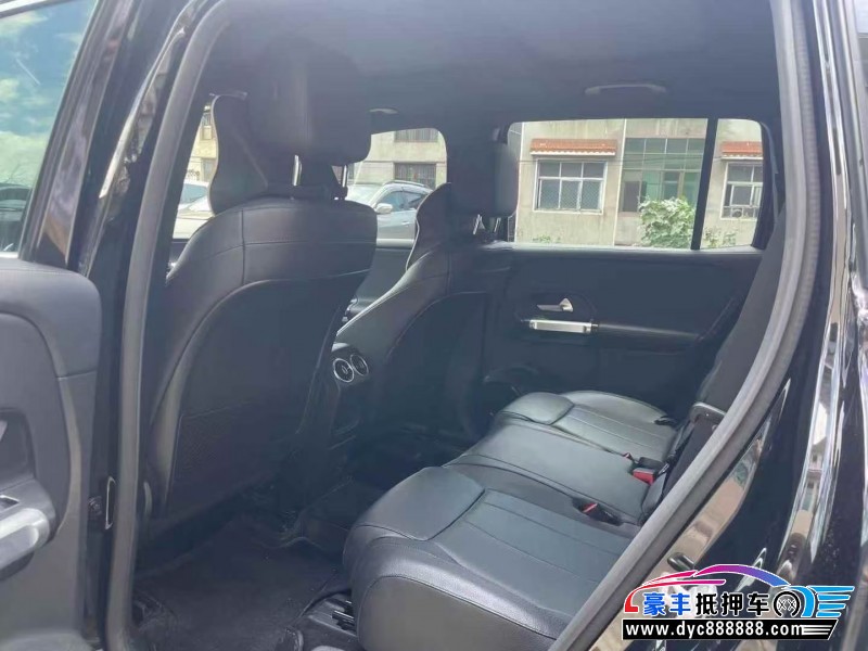 21年奔驰GLB轿车抵押车出售