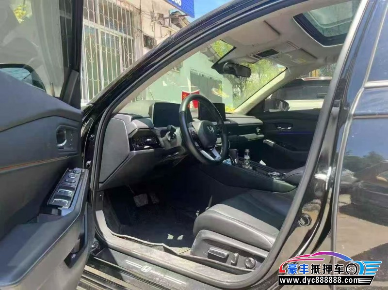 24年本田雅阁轿车抵押车出售
