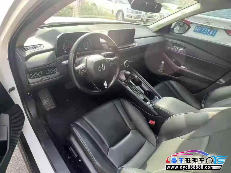 23年本田雅阁轿车抵押车出售