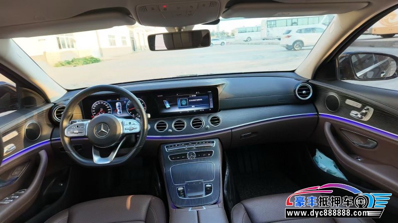 20年奔驰E轿车抵押车出售