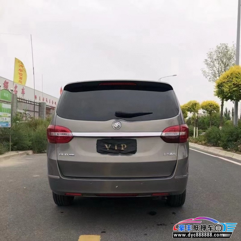 17年别克GL8轿车抵押车出售
