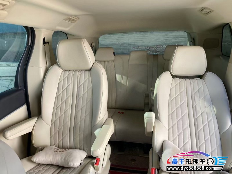 23年别克GL8轿车抵押车出售