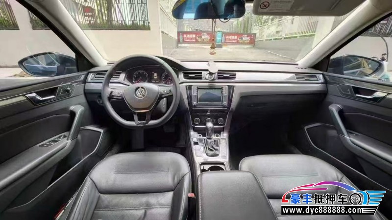 17年大众帕萨特轿车抵押车出售