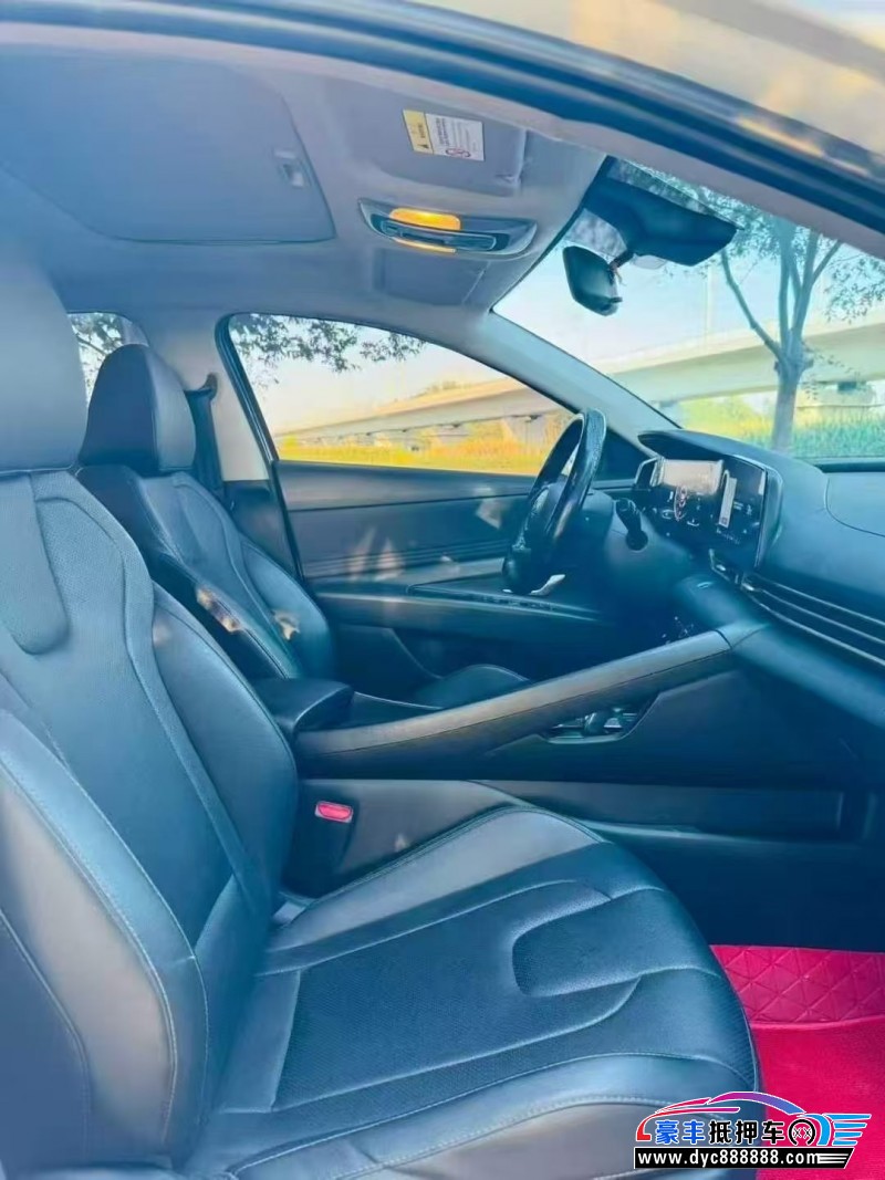 21年现代伊兰特轿车抵押车出售