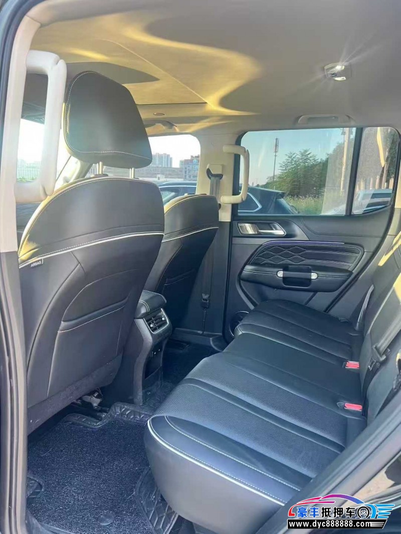 22年WEY坦克300轿车抵押车出售