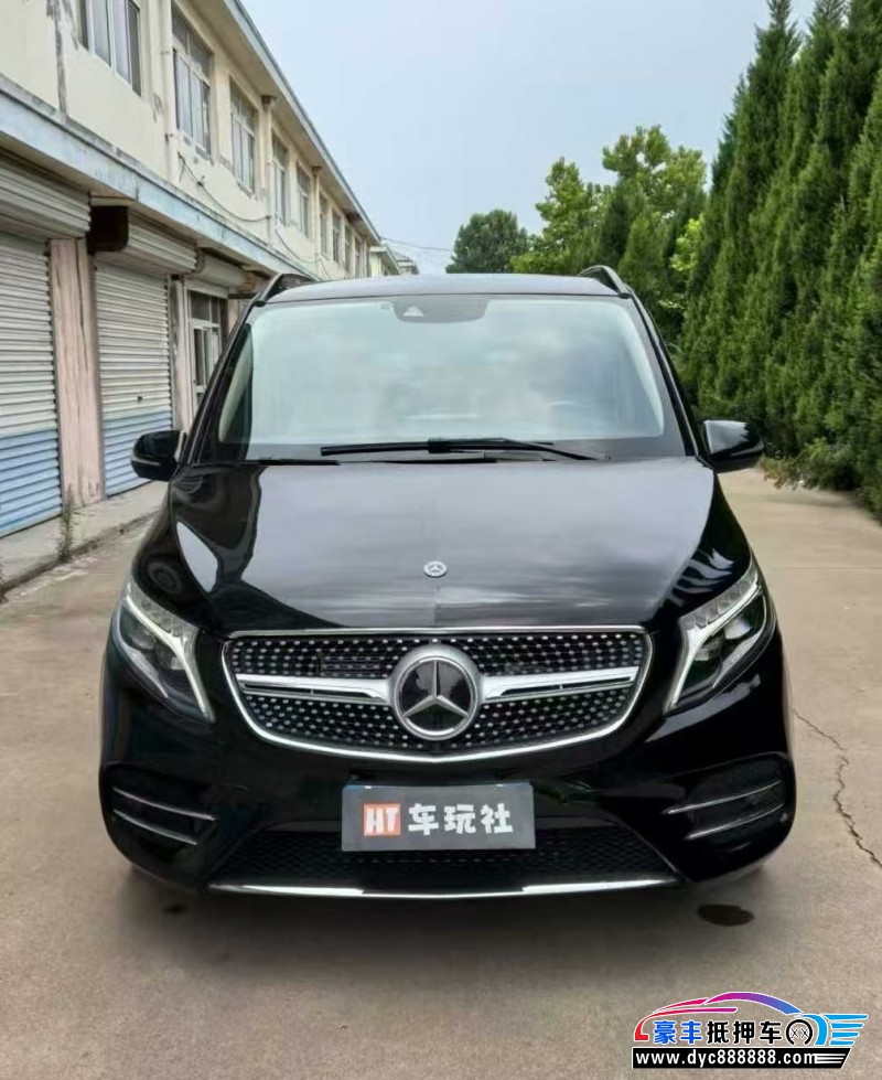 21年奔驰V轿车抵押车出售