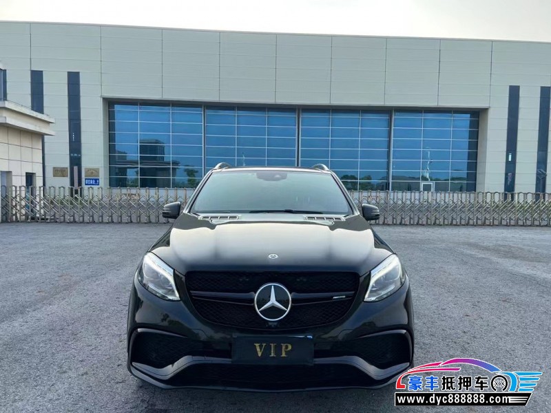 19年奔驰GLE AMG轿车抵押车出售