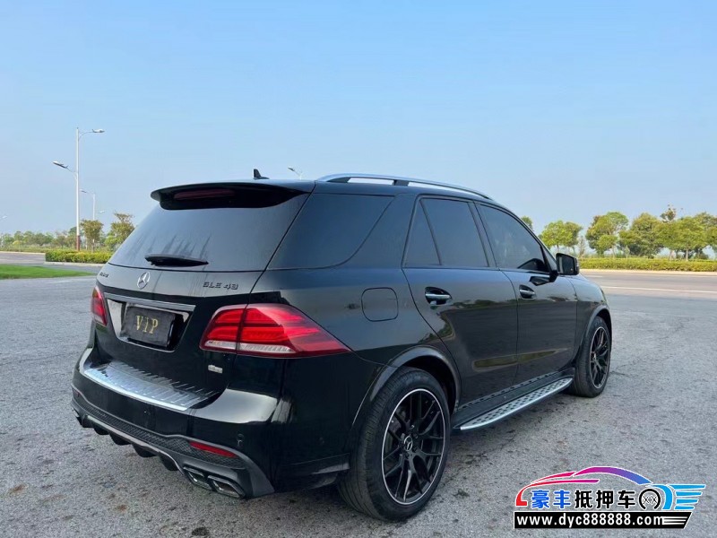 19年奔驰GLE AMG轿车抵押车出售