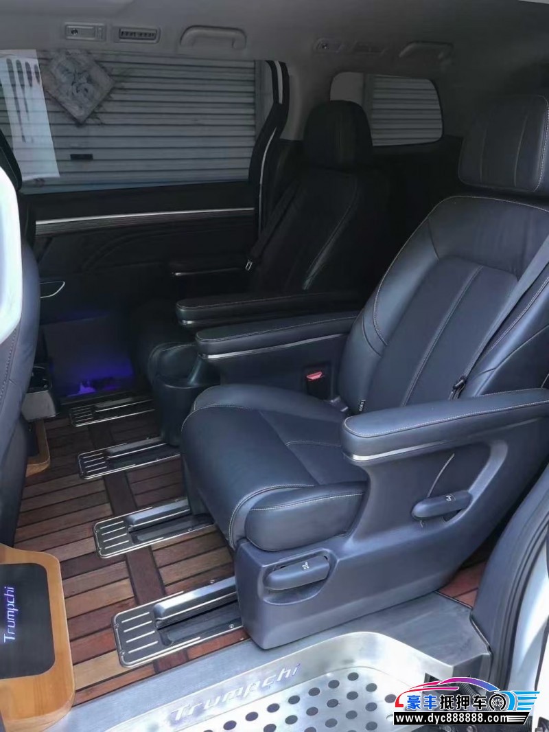 23年传祺GM8轿车抵押车出售