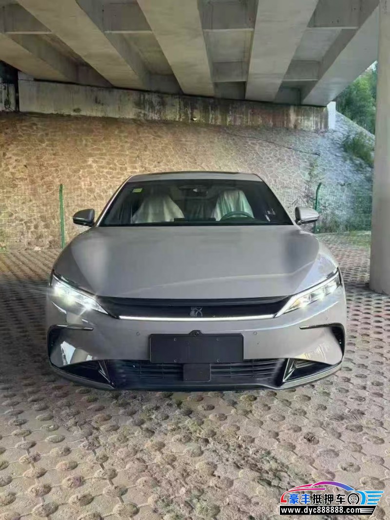 25年比亚迪汉轿车抵押车出售