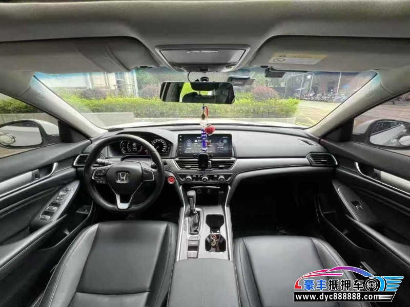 22年本田雅阁轿车抵押车出售