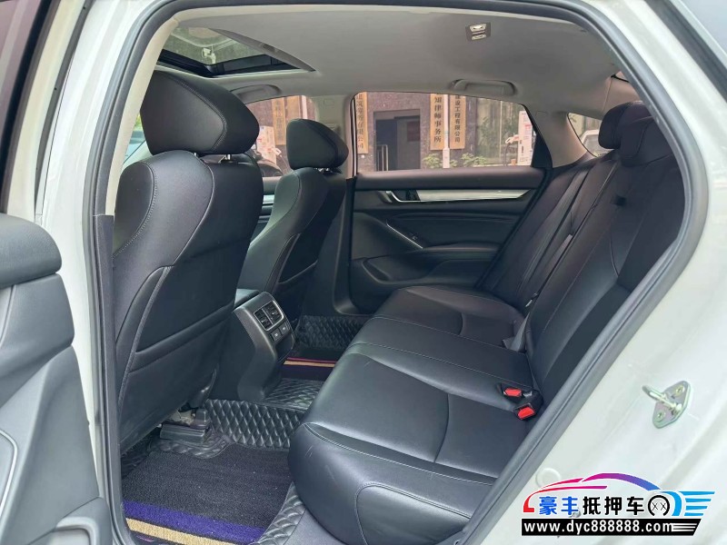 23年本田雅阁轿车抵押车出售