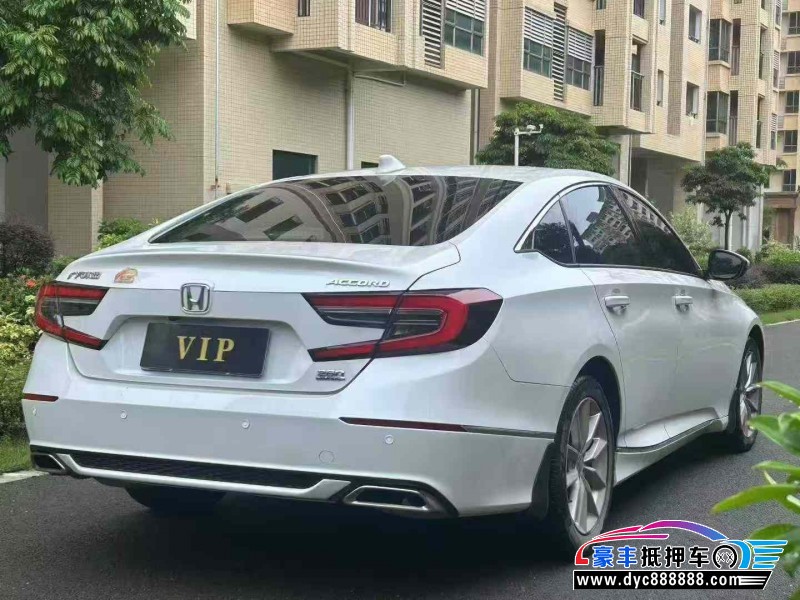 23年本田雅阁轿车抵押车出售