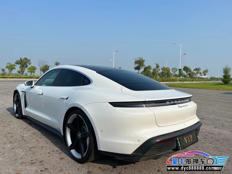 20年保时捷TaYcan轿车抵押车出售