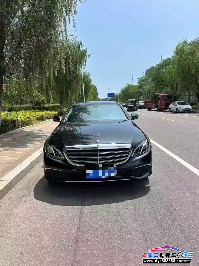 20年奔驰E轿车抵押车出售