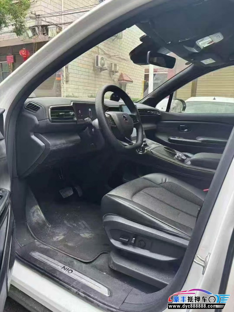 21年蔚来ec6轿车抵押车出售