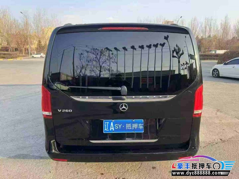 20年奔驰V轿车抵押车出售