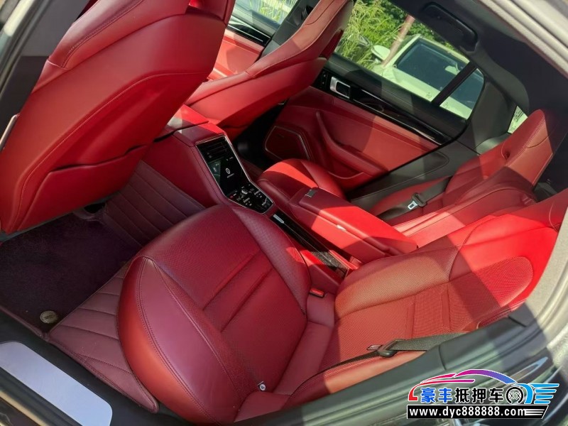 20年保时捷帕纳梅拉轿车抵押车出售