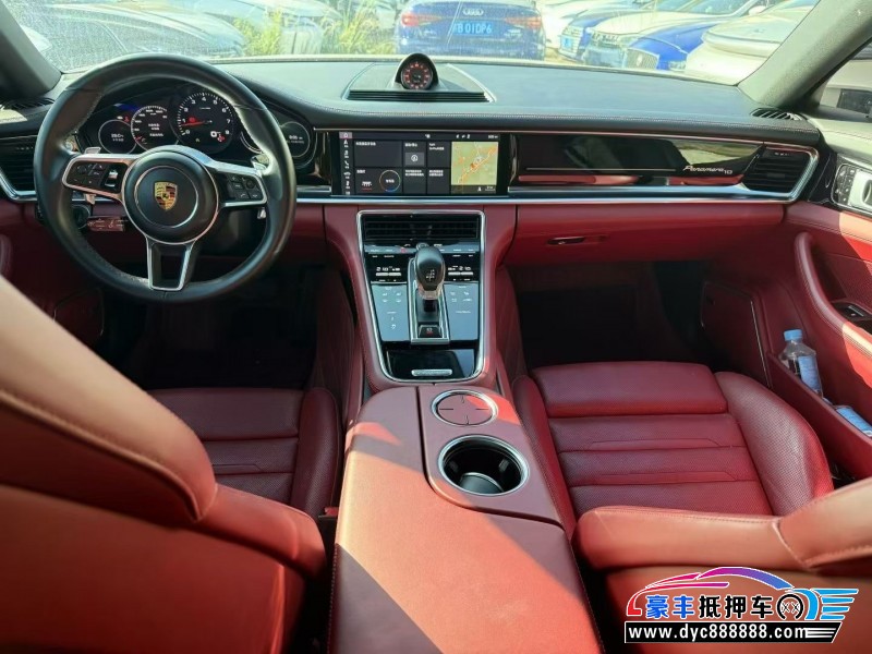 20年保时捷帕纳梅拉轿车抵押车出售