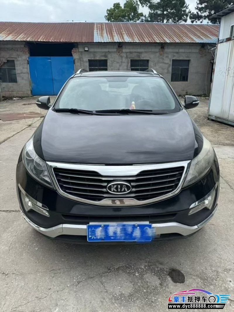 14年起亚智跑轿车抵押车出售