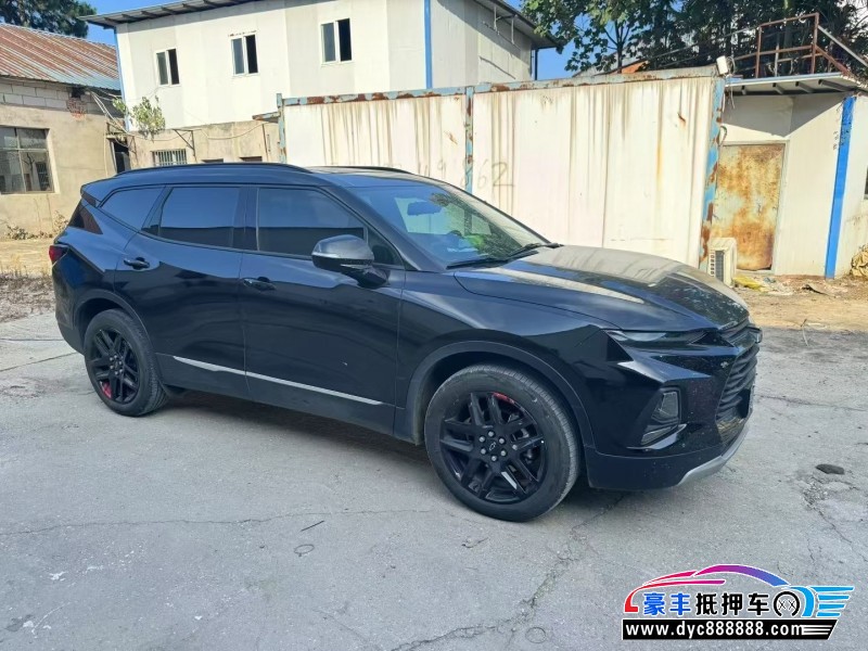 25年雪佛兰开拓者轿车抵押车出售