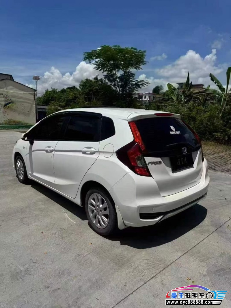 19年本田飞度轿车抵押车出售