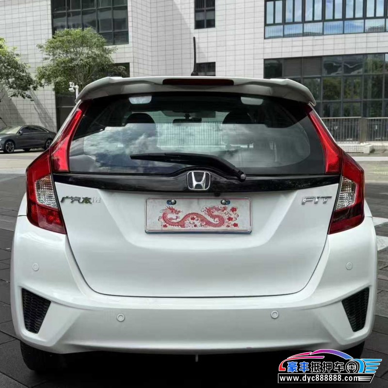 17年本田飞度轿车抵押车出售