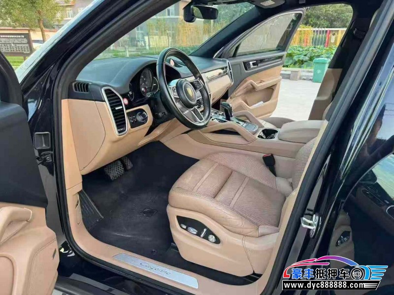 19年保时捷卡宴轿车抵押车出售