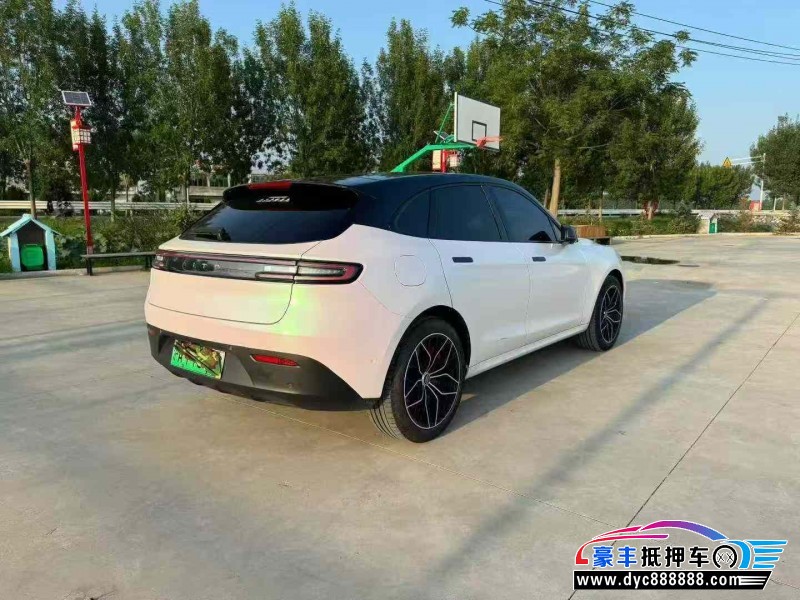 22年华为问界轿车抵押车出售