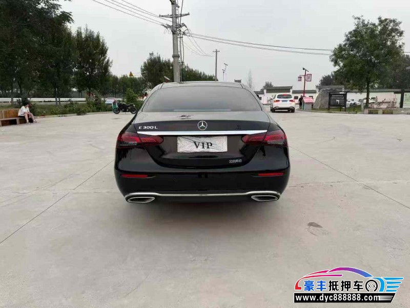 21年奔驰E轿车抵押车出售