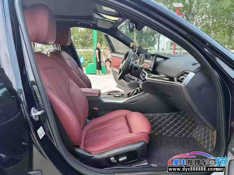 23年宝马3系轿车抵押车出售