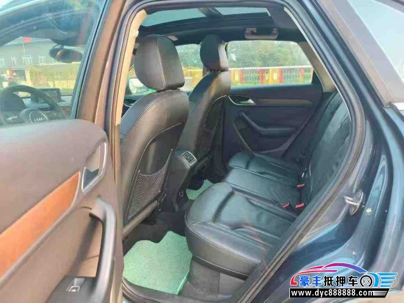 13年奥迪Q3轿车抵押车出售